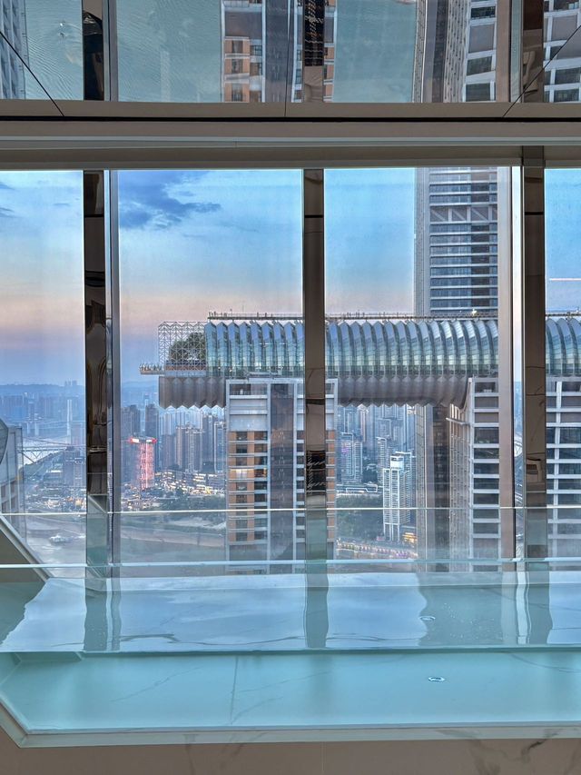 去重慶旅遊嘅朋友 為咗呢個窗景 可以再住100次！