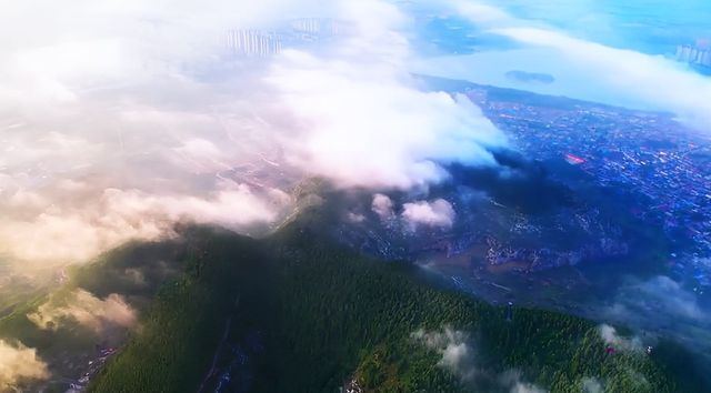 被濟寧梁山嘅雨後雲海驚艷到咗
