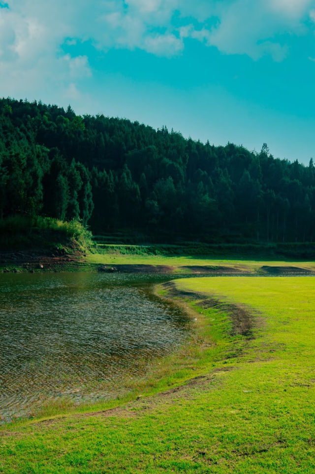 滇東秘境!曲靖深秋隱藏玩法上線,山水文化一鍵全含! 滇東秘境!曲靖深秋隱藏玩法上線,山水文化一鍵全含!