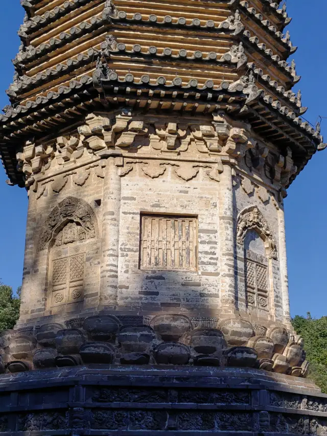 Yinshan Pagoda Forest: Listening to Wind Chimes and Sutra Recitations Among Liao Dynasty Sutra Pillars