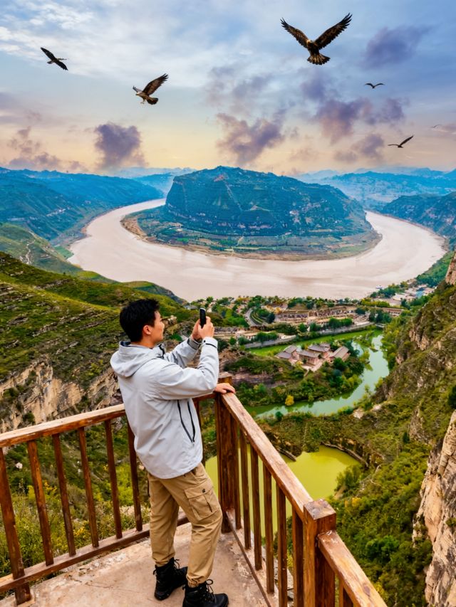 本以為西安已經夠驚艷了,直到我去了延川…… 如果你週末想逃離人擠人的網紅打卡地,又想體驗點不一樣 本以為西安已經夠驚艷了,直到我去了延川…… 如果你週末想逃離人擠人的網紅打卡地,又想體驗點不一樣