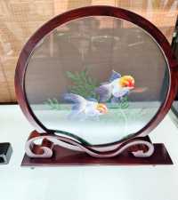 發現嶺南手作之美正反皆驚豔的雙面繡,每根線都在講故事