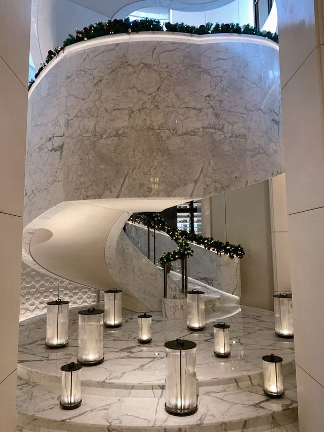 聖誕拍照,前灘華爾道夫紅絲絨聖誕樹 聖誕拍照,前灘華爾道夫紅絲絨聖誕樹