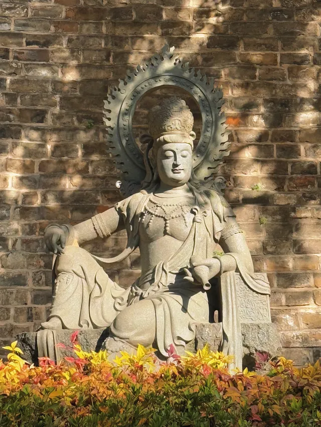 南京古雞鳴寺 | 邂逅千年梵剎的禪意