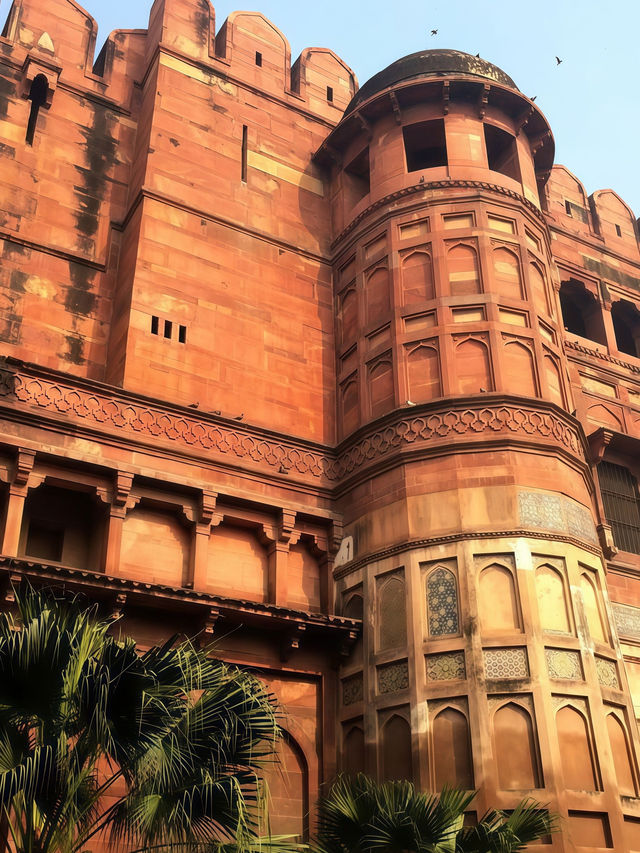 Exploring New Delhi's Red Fort: A Travel Exploring New Delhi's Red Fort: A Travel