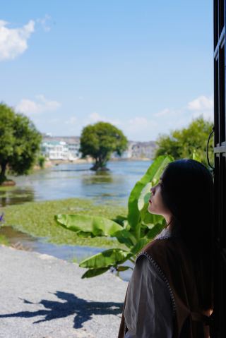 Staying at Gugu Meimei · Manlan means surrendering your body and soul to the lifestyle of Cangshan Mountain and Erhai Lake