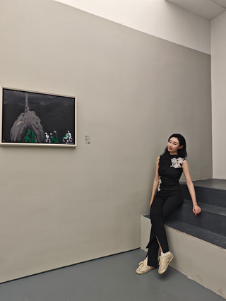 New exhibition at 798 | He cannot see the world, yet he painted the mountains and seas