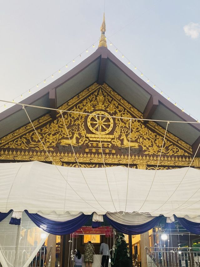 ปิดทองลูกนิมิต | วัดเขาน้อยหนองโสน| ตราด