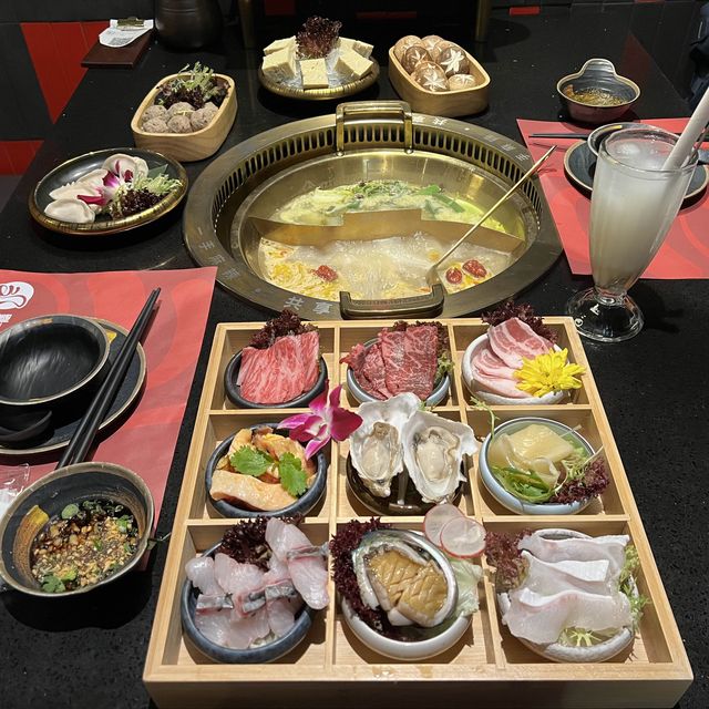 特色重慶火鍋店