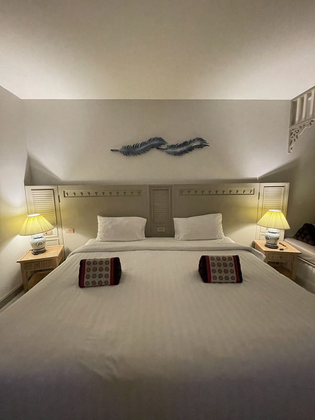 โรงแรมแพนภูรีย์ 