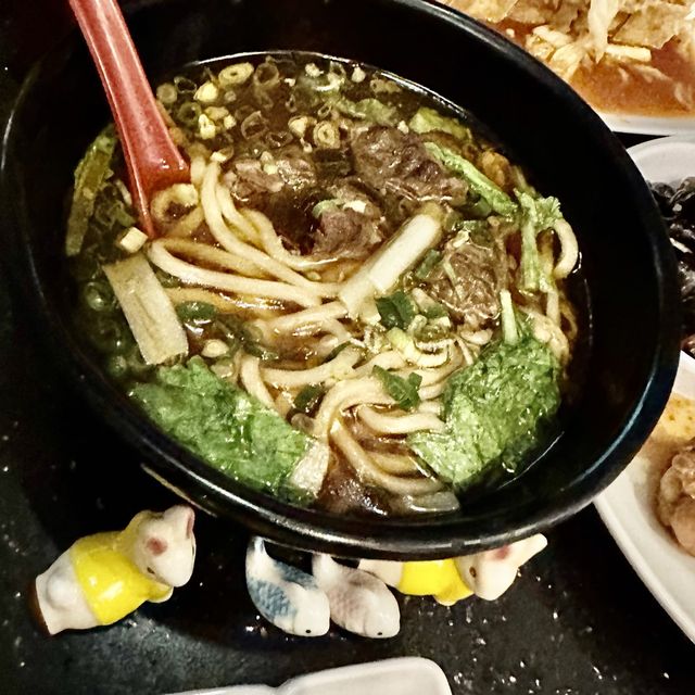 （錢櫃）KTV忠孝店.開心美食.泡菜炸豆腐非吃不可
