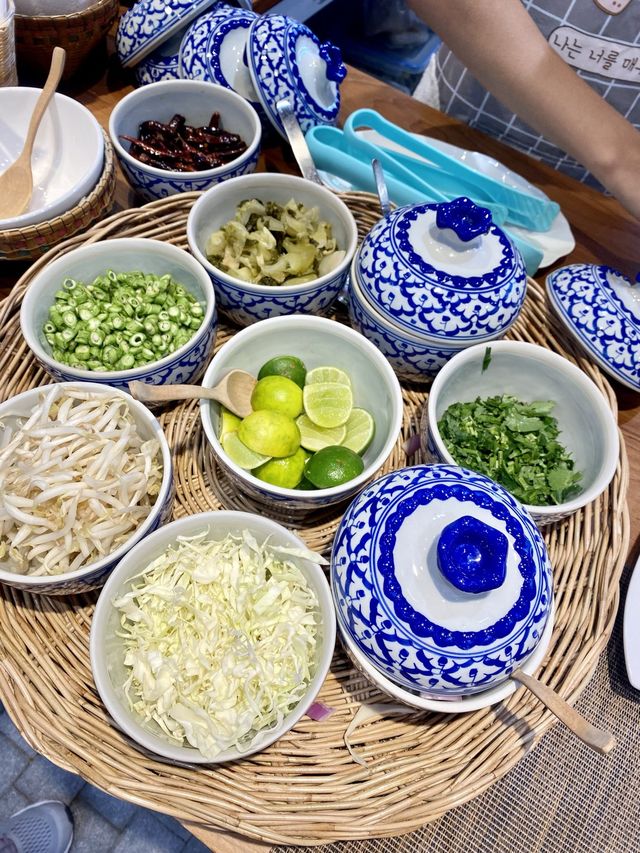 🎎ขนมจีน น้ำเงี้ยว วังเชียงเหนือ🍜
