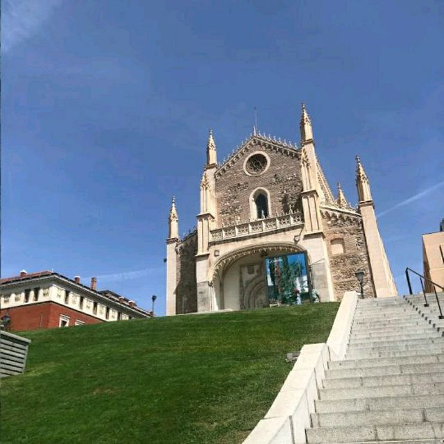 ART MUSEUM IN MADRID!