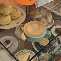 Under over café 