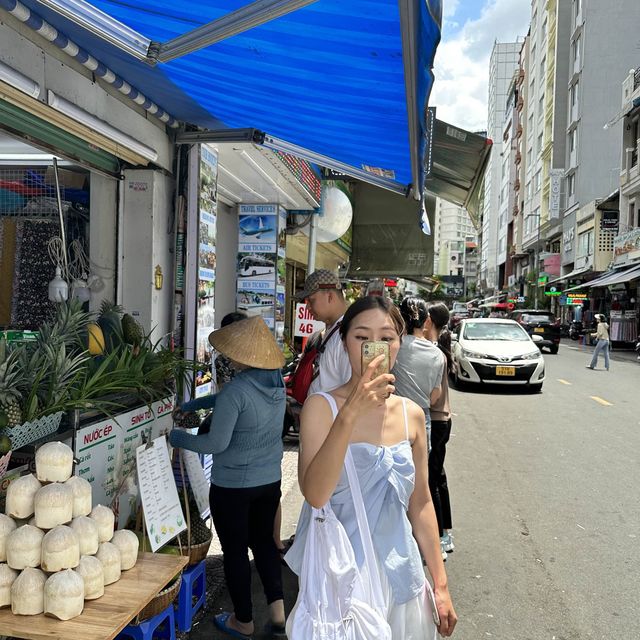 호치민의 쇼핑명소 벤탄시장💸