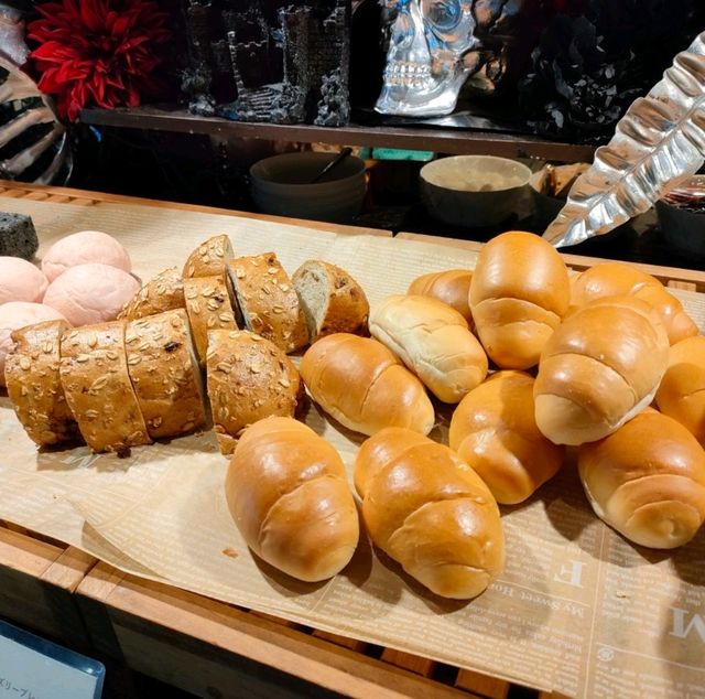 【大阪 弁天町】51階からThe best breakfastをいただく幸せ✨
