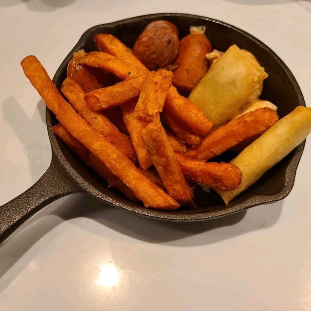 集團式經營的文青咖啡館