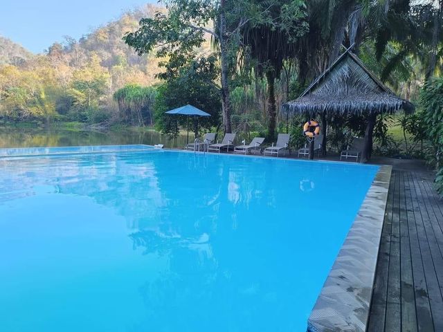 📍Home Phutoey River Kwai Resort  