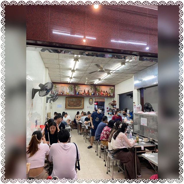 (泰國/曼谷）中國城的排隊美食-陳億粿條店 (ร้านก๋วยจั๊บนายเอ็ก)