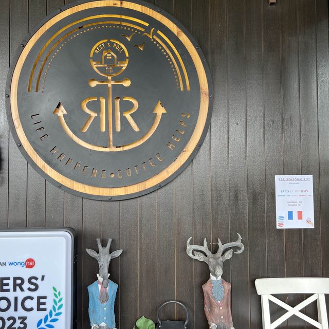 Rest & Roll  ร้านกาแฟเมืองประจวบคีรีขันธ์