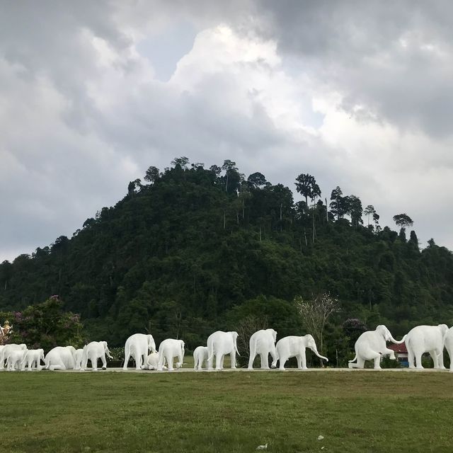 วัดภูเขาเหล็ก นบพิตำ นครศรีธรรมราช