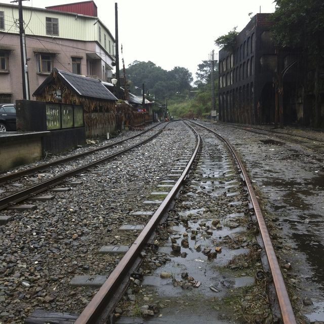 新北 ｜漫遊平溪線 近距離接觸鐵道