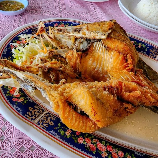 ปรีชาซีฟู้ด ร้านเด็ดพัทยา ไม่มาถือว่าพลาด!