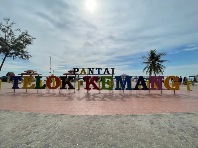 Pantai Teluk Kemang ✨