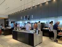 ベトナム　ベトナム観光　搭乗前に成田国際空港ANAラウンジでお腹いっぱい食べる！