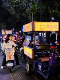 來了深圳宝安区美食街：翻身路和自由路