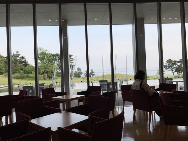 日本直島住宿必選！安藤忠雄打造的倍樂生之家 Benesse house,來趟藝術與悠閒海島的體驗🏞