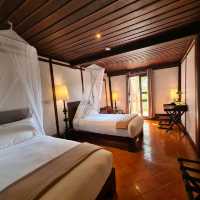 Staying UNESCO WORLD HERITAGE buildings, over100