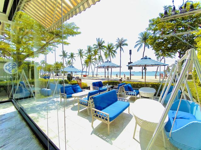โรงแรมสุดหรูติดทะเล วิวสุดปัง มีคาเฟ่