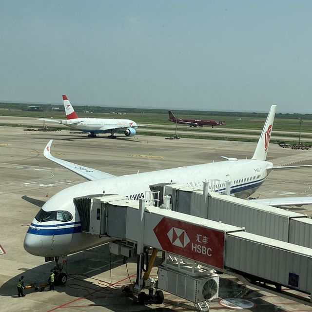 上海浦東国際空港　第2ターミナル