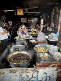 ร้านก๋วยเตี๋ยวป้าไหม ชุมชนริมน้ำจันทบุรี