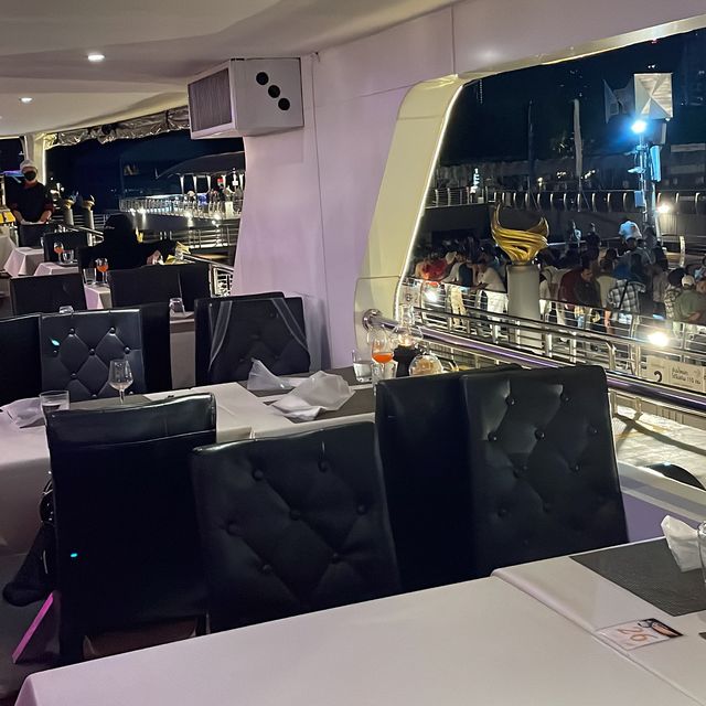 차오프라야강 이색체험 디너크루즈🚢🛳️⛴️