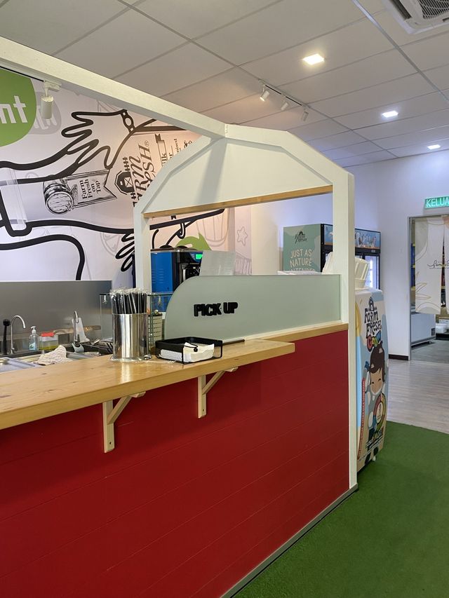 New kiosk: Jom Cha by Farm Fresh! 