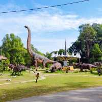 Exploring Dinasaur Park in Kuantan