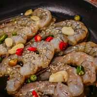 อากาศดี ๆ แบบนี้ต้องชวนครอบครัวมา Dinner ปูยักษ์