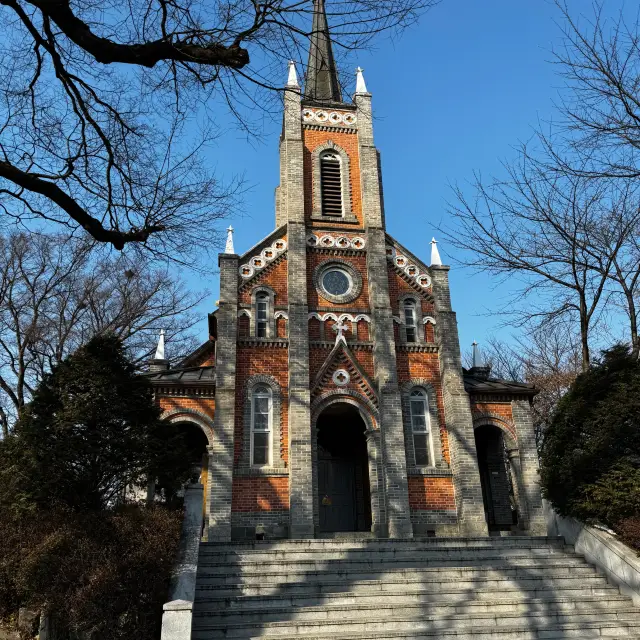 이맘때 가기 좋은 공세리 성당