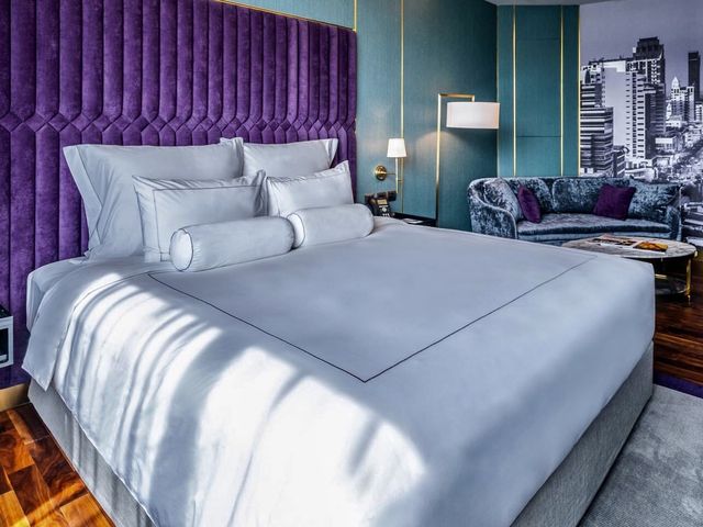 Muu Bangkok Hotel 