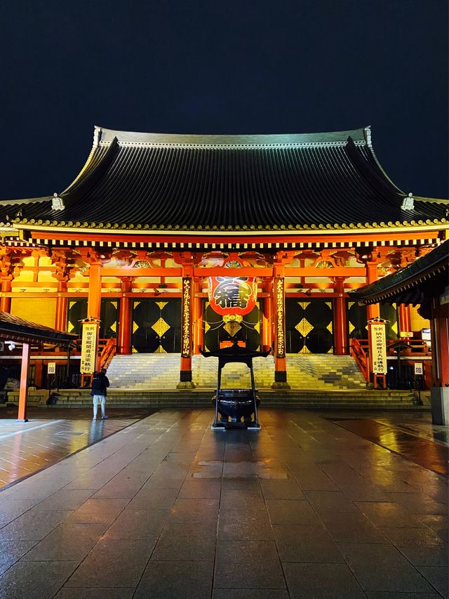 絶対行くべきライトアップ浅草寺