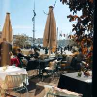 COZY RESTAURANT IN MARSEILLE.