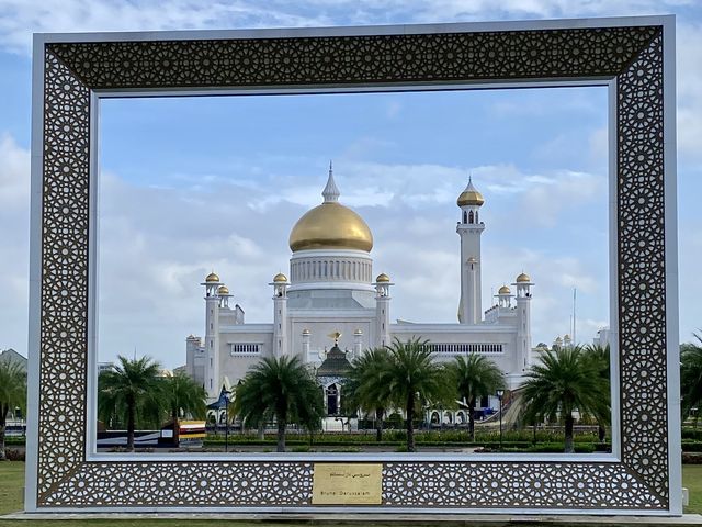 Amazing Mosque In Brunei 🇧🇳 