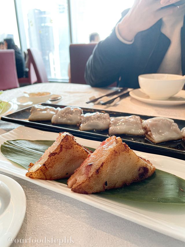 銅鑼灣｜鬧市中享有維港景的粵菜館🤩