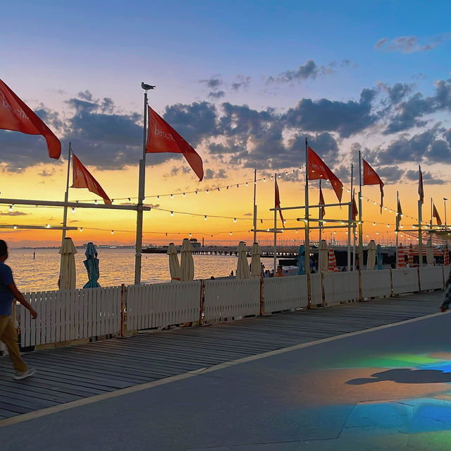 St kilda Melbourne city beach 