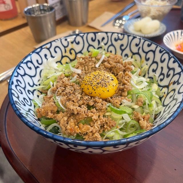 新開幕！單人食堂韓日中式😋推薦