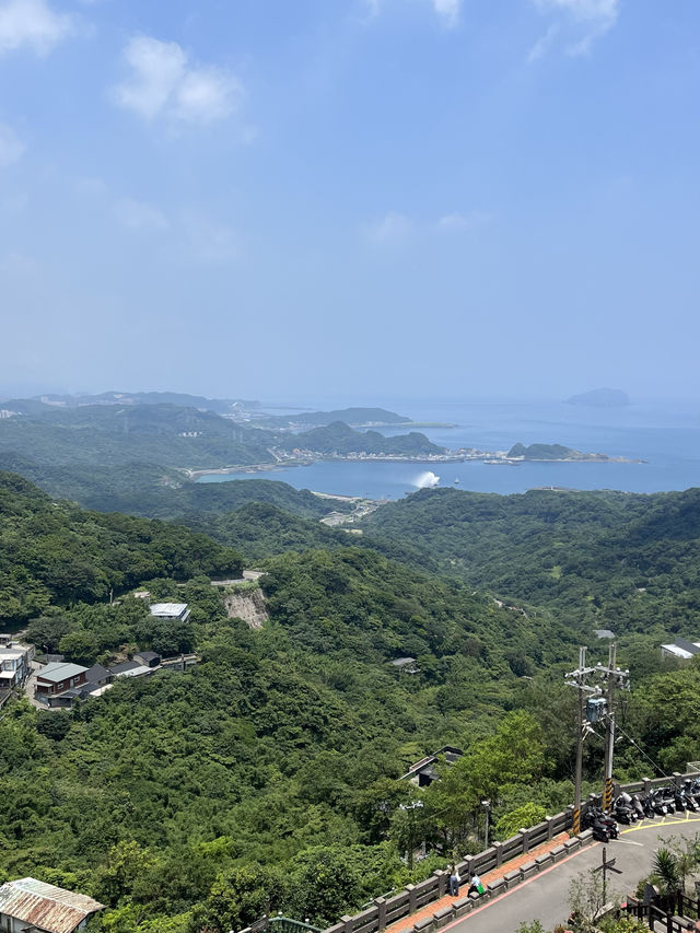 📍จุดชมวิวบรรยากาศดีที่หมู่บ้านโบราณ Jiufen