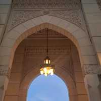 AMAZING ARCHITECTURAL MARVEL : SENDAYAN MOSQUE