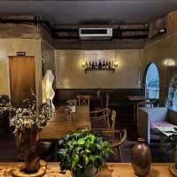 Fringe Cafe and Restaurant 